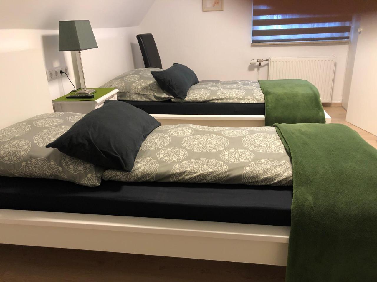 Messezimmer 4U Düsseldorf Buitenkant foto